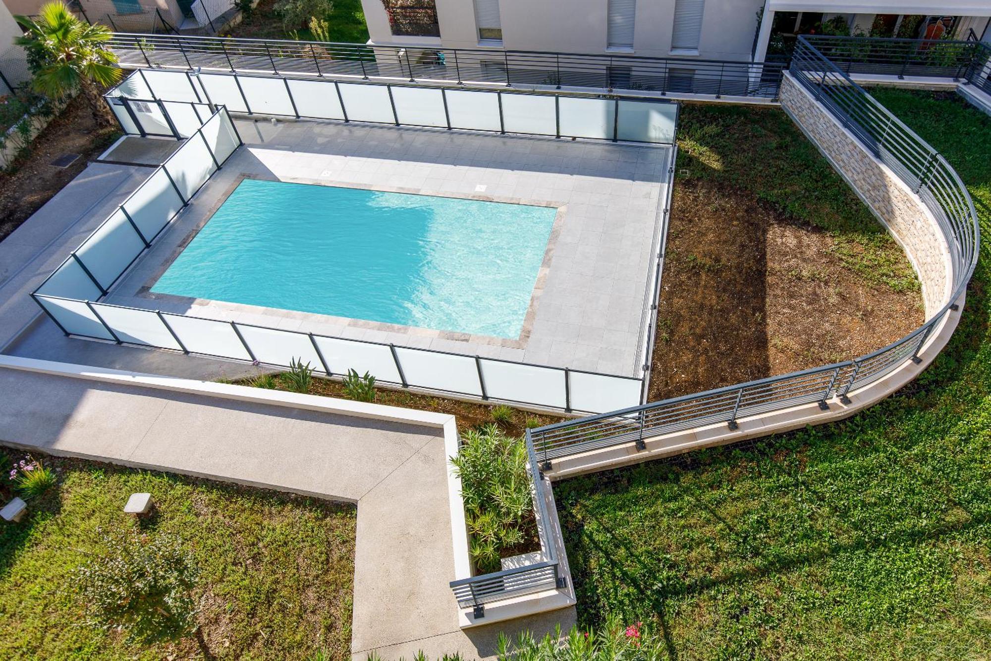 Lovely 2 Bedroom Condo With Pool Vallauris Exterior foto